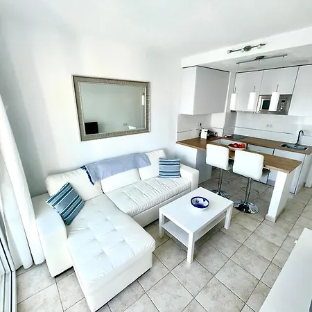Apartment Relaxing Upper Floor Apartment- Exclusive Complex. Los Pocillos