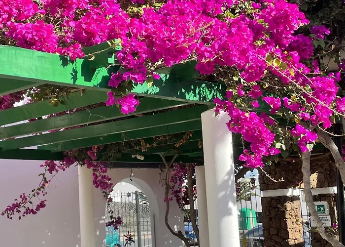 아파트 Relaxing Upper Floor Apartment- Exclusive Complex.